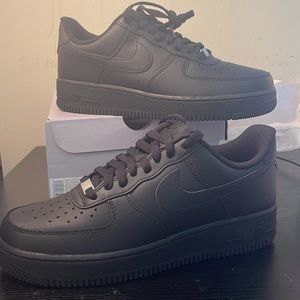 Nike Air Force 1 black size 9.5 brand new